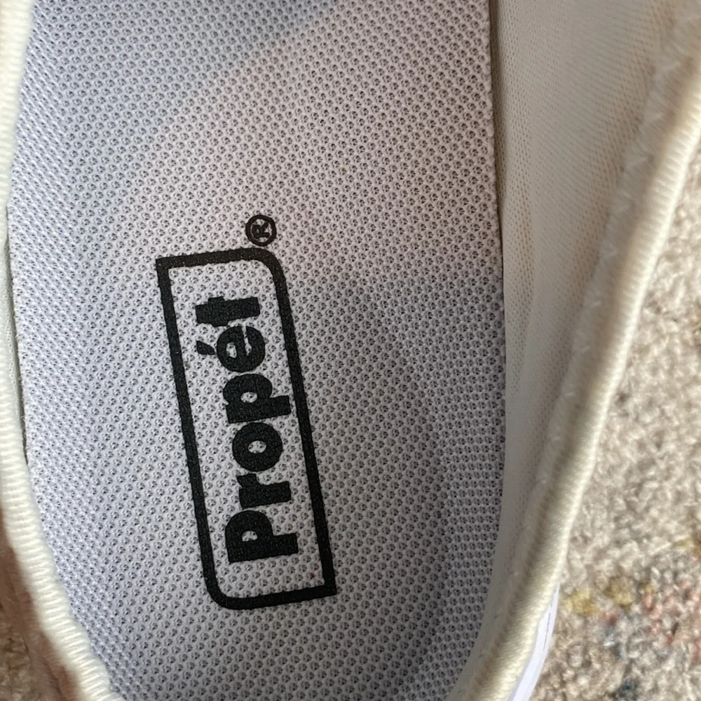 Propet Travelbound Slide Sneaker !